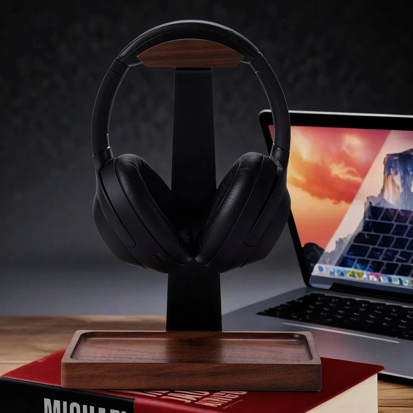 NIRVASH Walnut Headphone Stand - Black